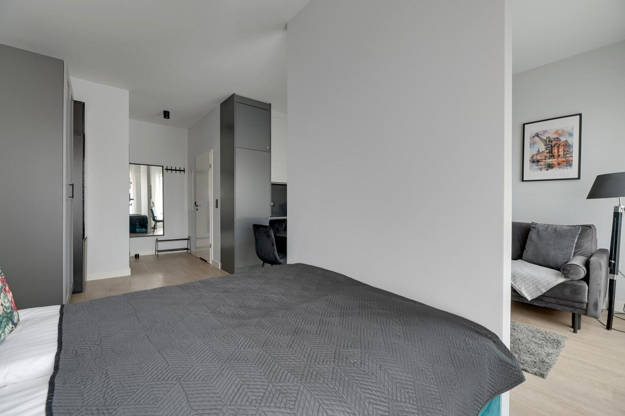Scala City Center Apartments & Studios By Lion Apartments Гданск Екстериор снимка