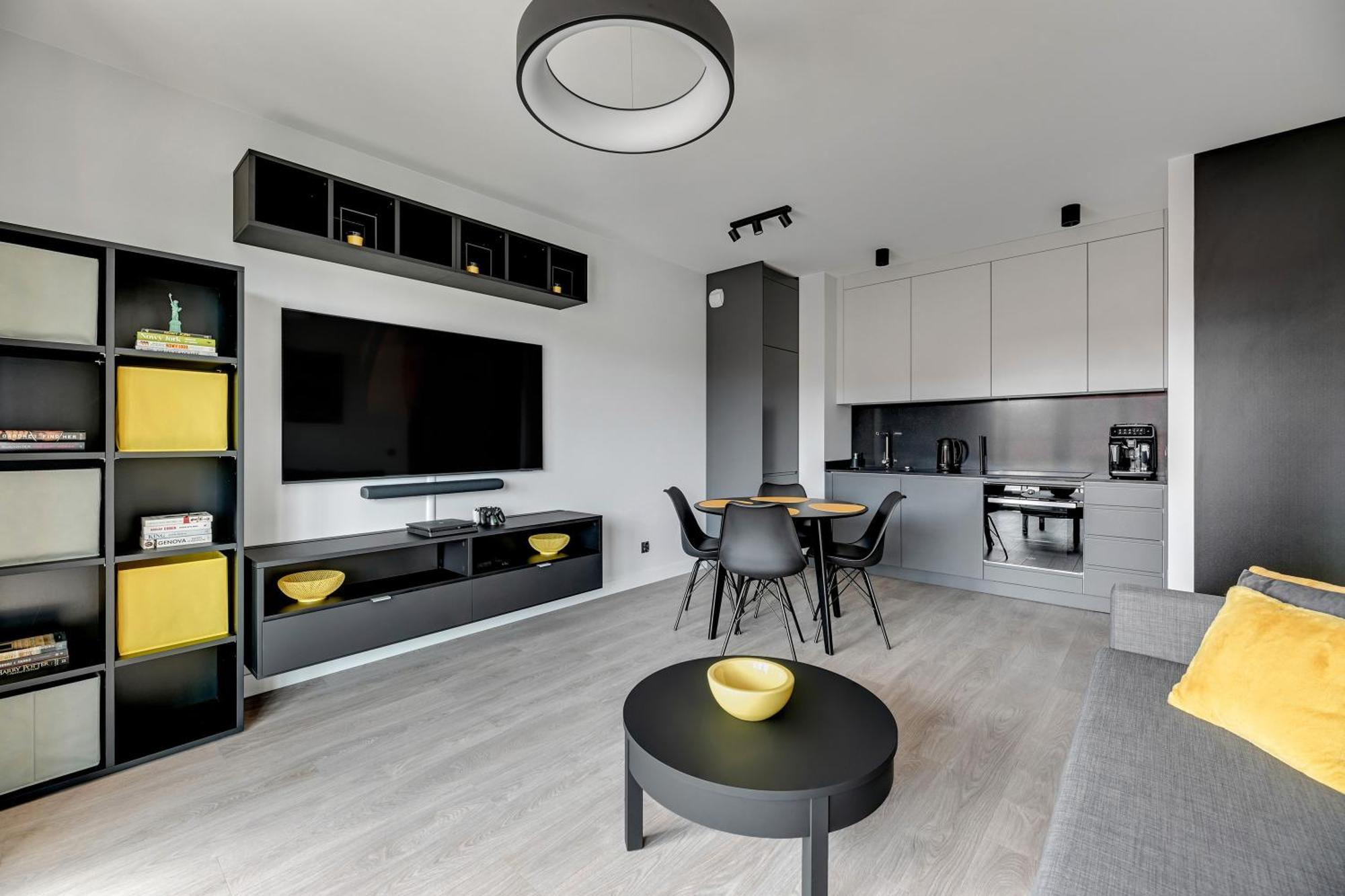 Scala City Center Apartments & Studios By Lion Apartments Гданск Екстериор снимка