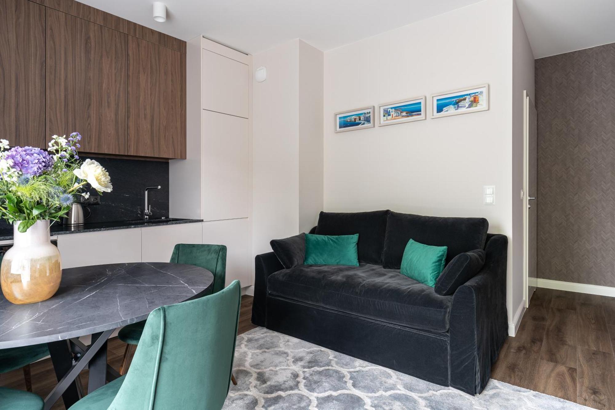 Scala City Center Apartments & Studios By Lion Apartments Гданск Екстериор снимка